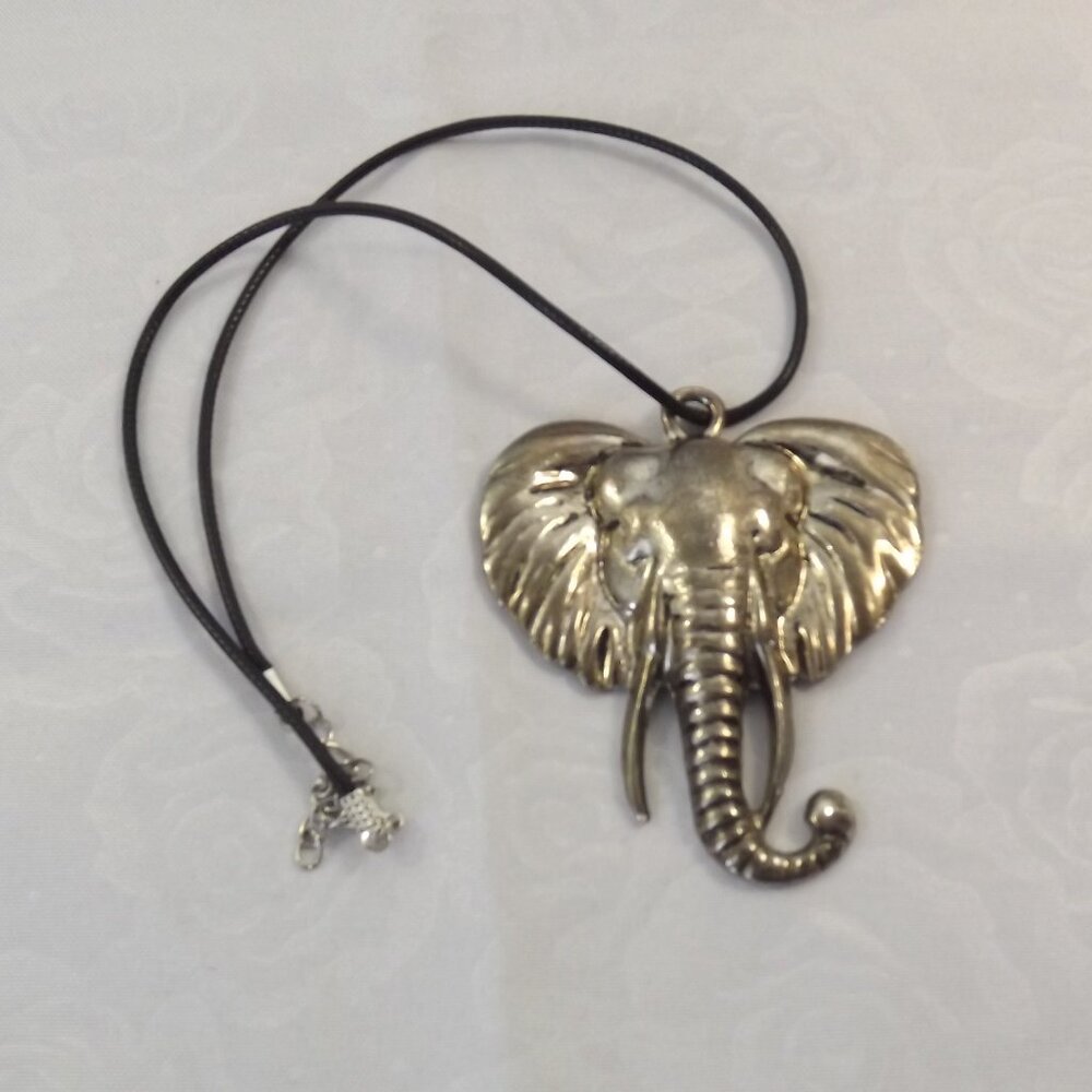 Elephant Head Silver Tone Metal Necklace